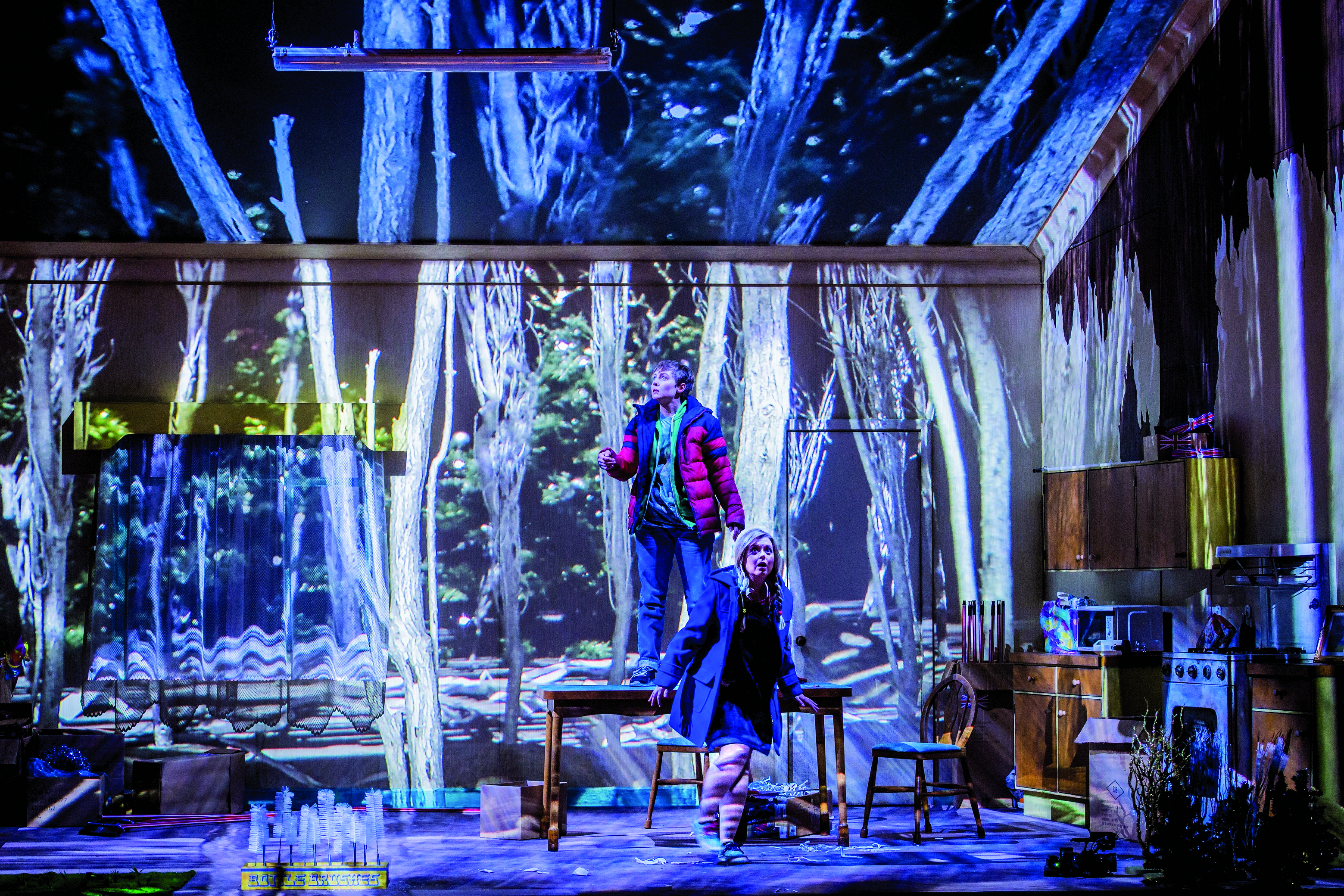 Hansel and Gretel - Engelbert Humperdinck - Opera North - 2nd February 2017

Hansel - Katie Bray
Gretel - Fflur Wyn
Gertrud/Witch - Susan Bullock
Peter - Stephen Gadd
Sandman - Rachel J. Mosley
Dew Fairy - Amy Freston

Conductor - Christoph Altstaedt
Dire