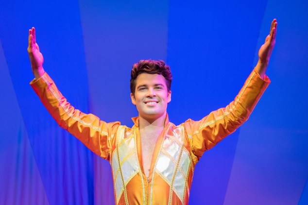 2)Joe McElderry in Joseph and the Amazing Technicolor Dreamcoat (c)Mark Yeom...