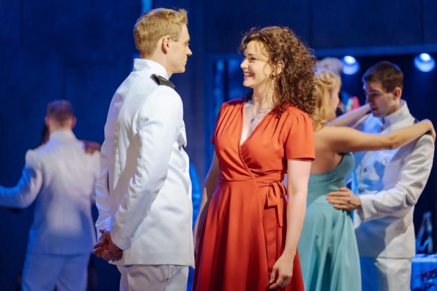 Officer-Dr2-091-retouched