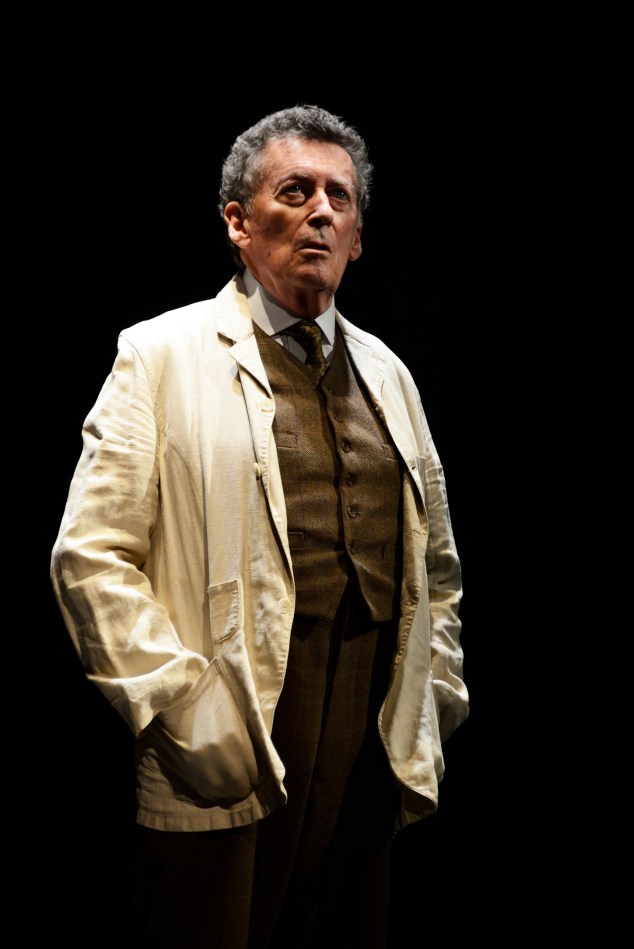 ©NOBBY CLARK +44(0)7941-515770 +44(0)20-7274-2105 nobby@nobbyclark.co.uk