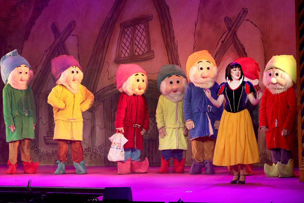 Snow White Image 3 - Credit David Munn Photography